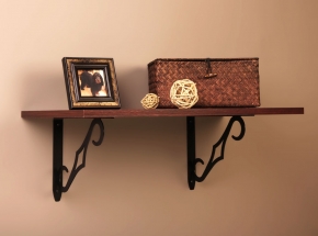 Colonial Style Brackets